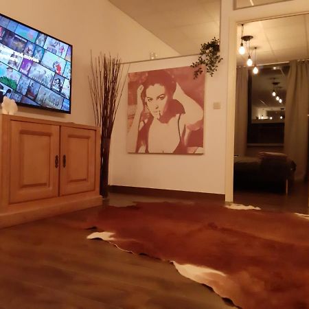 Diamond Bourse Apartments Антверпен Екстериор снимка