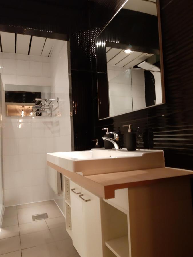 Diamond Bourse Apartments Антверпен Екстериор снимка